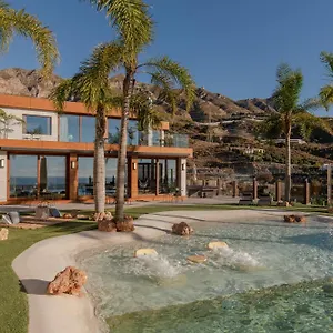 Rentitspain Playa Cristal Vista Al Mar, Piscina, Jacuzzi Y Lujo Villa